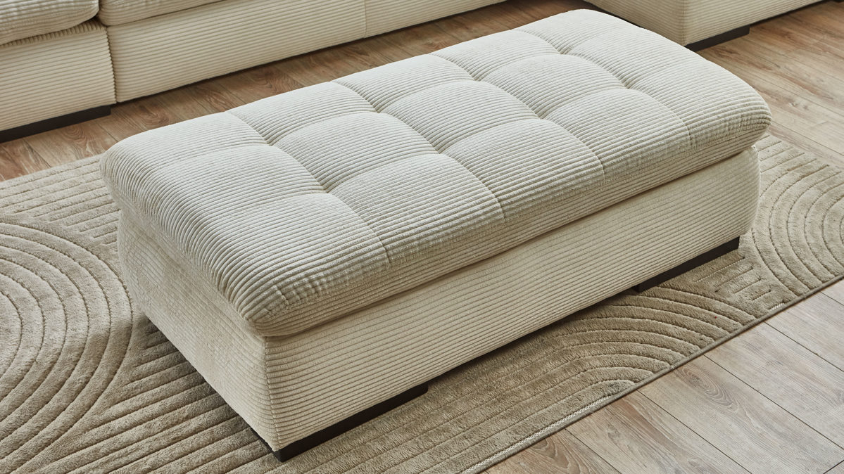 Polsterhocker KAWOO aus Stoff in Weiß KAWOO Serie Santa Lucia - XXL-Polsterhocker cremeweißer Breitcord & schwarze Holzfüße - ca. 128 x 68 cm