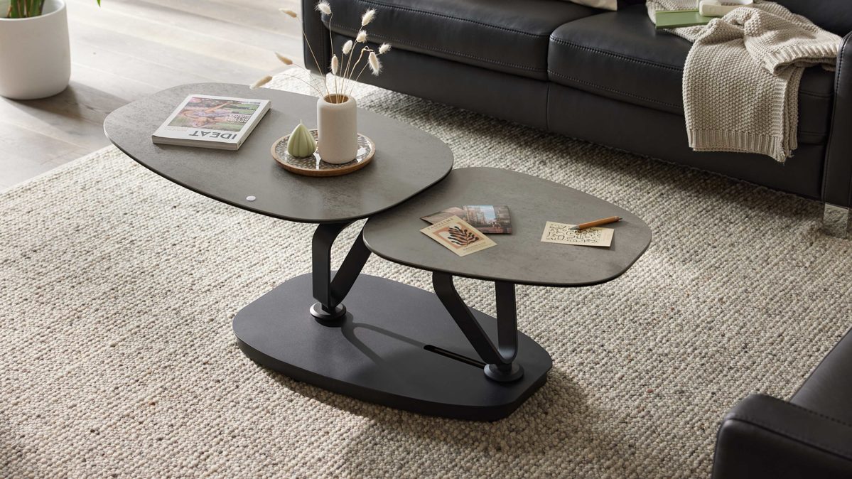 Couchtisch Interliving aus Keramik in Grau Interliving Couchtisch Serie 6233 silberfarbene Keramik & schwarzer Stahl - 90-149 x 60 cm