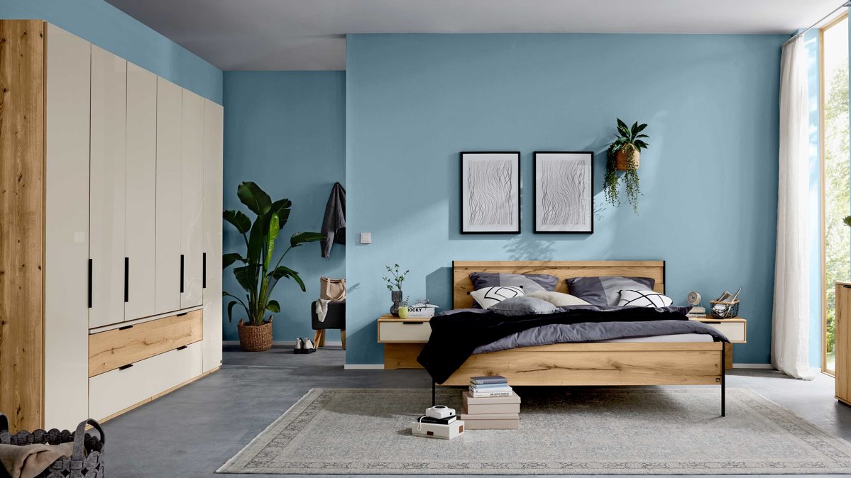 Komplettzimmer Interliving aus Holz in Hellgrau Interliving Schlafzimmer Serie 1034 – Schlafzimmermöbel-Set champagnerfarbenes Glas & Kernholz - Liegefläche ca. 180 x 200 cm