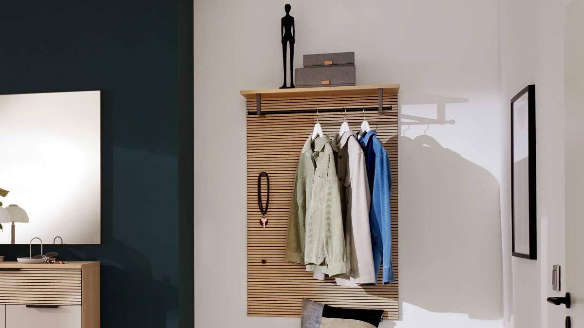 Wandgarderobe Interliving aus Holz in Holzfarben Interliving Garderobe Serie 6015 - Wandgarderobe Eiche - ca. 80 x 120 cm