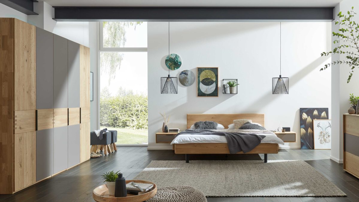 Komplettzimmer Interliving aus Holz in Holzfarben Interliving Schlafzimmer Serie 1015 – Komplettzimmer Wildeiche – fünftürig, Liegefläche ca. 160 x 200 cm