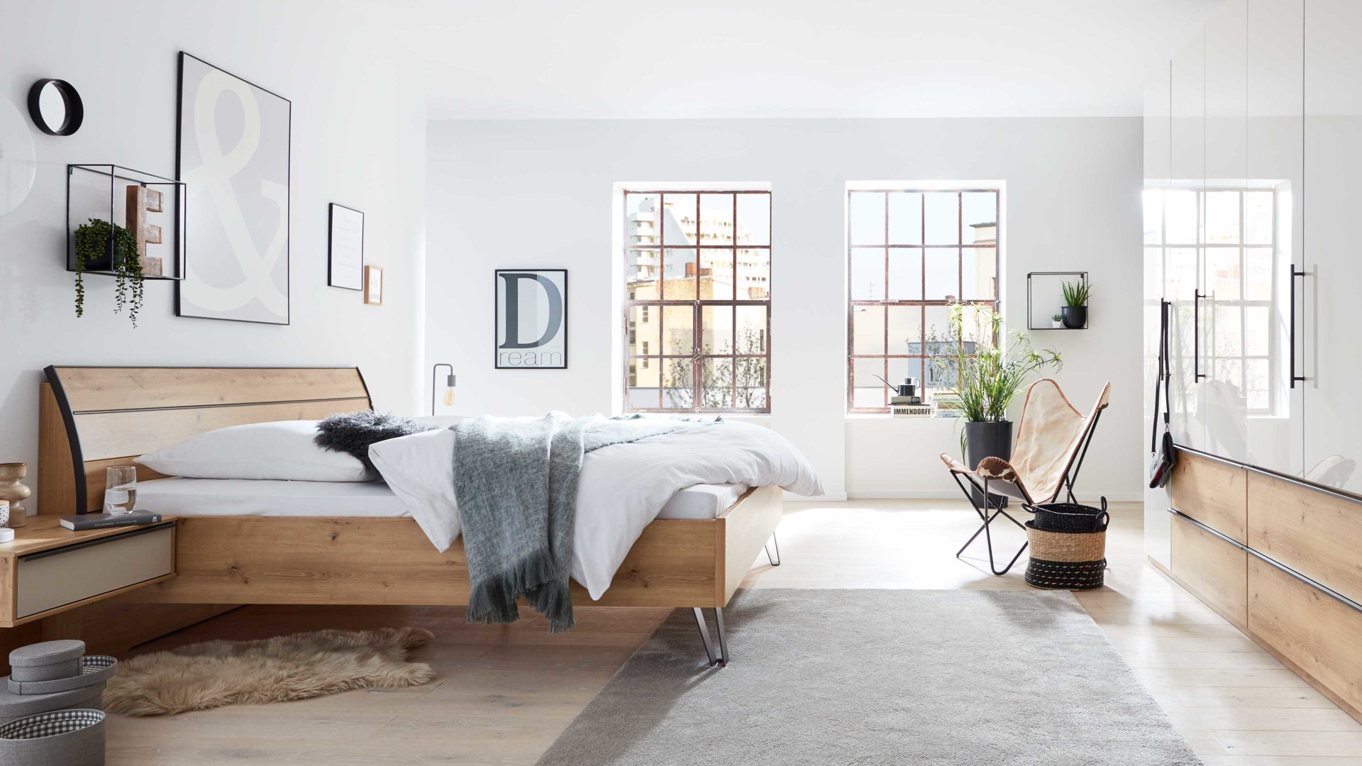 Bettgestell Interliving aus Holz in Holzfarben Interliving Kleiderschrank Serie 1205 – Bettgestell Eiche Bianco & Schiefer – Liegefläche ca. 180 x 200 cm