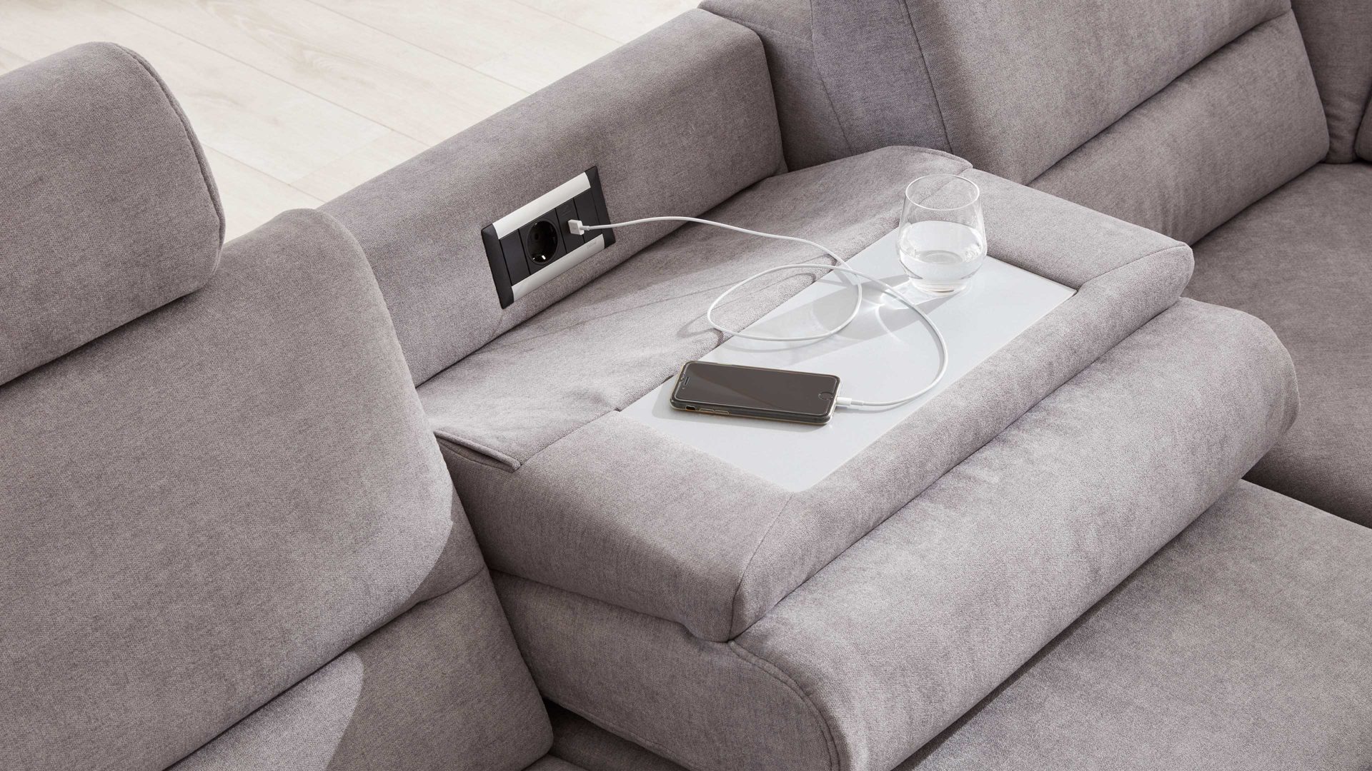 Funktion Interliving aus Metall in Transparent Interliving Sofa Serie 4305 – Funktionsablage Funktions-Mehrpreis