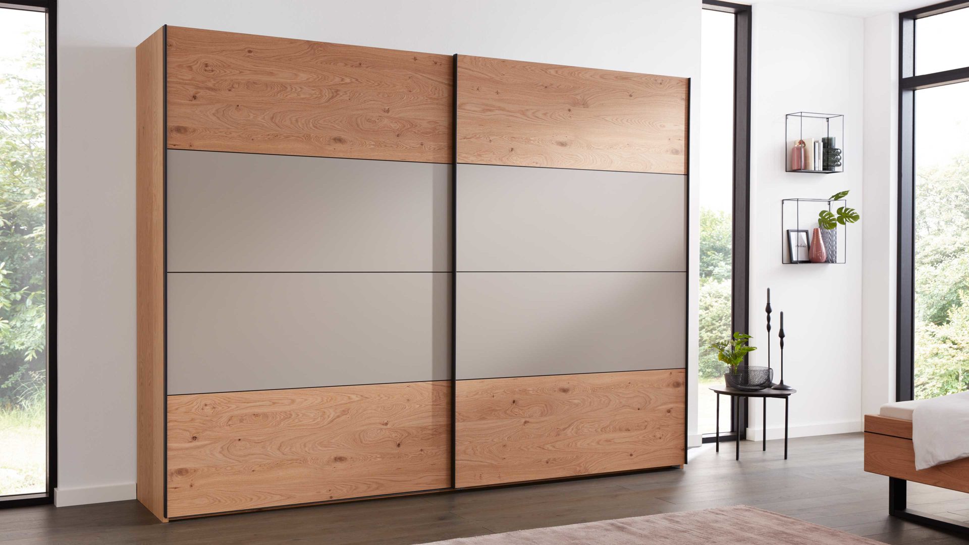 Kleiderschrank Interliving aus Holz in Grau Interliving Schlafzimmer Serie 1024 – Schwebetürenschrank Design 25,  Taupe & Balkeneiche - zwei Türen, Breite ca. 271 cm