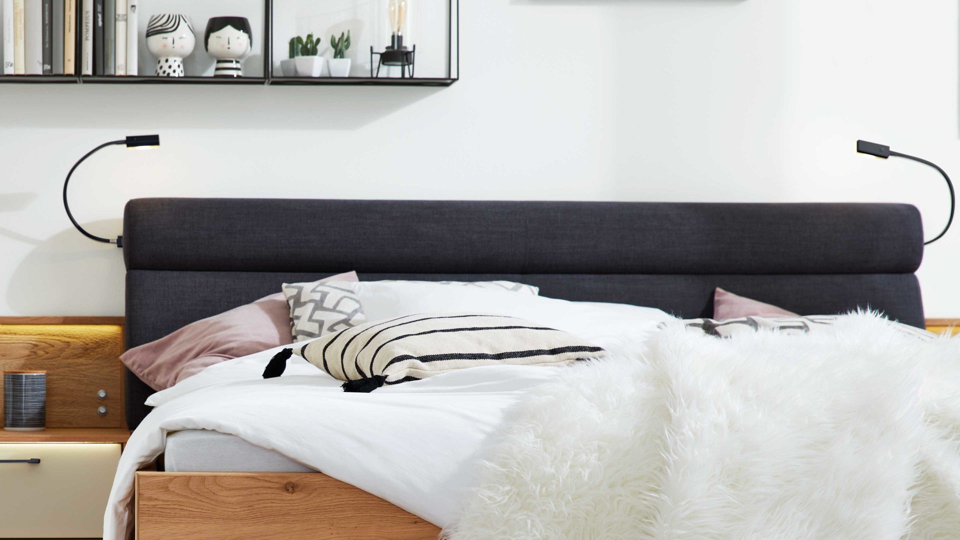 Möbelbeleuchtung Interliving aus Metall in Anthrazit Interliving Schlafzimmer Serie 1023 – Flexleuchten-Set zweiteilig