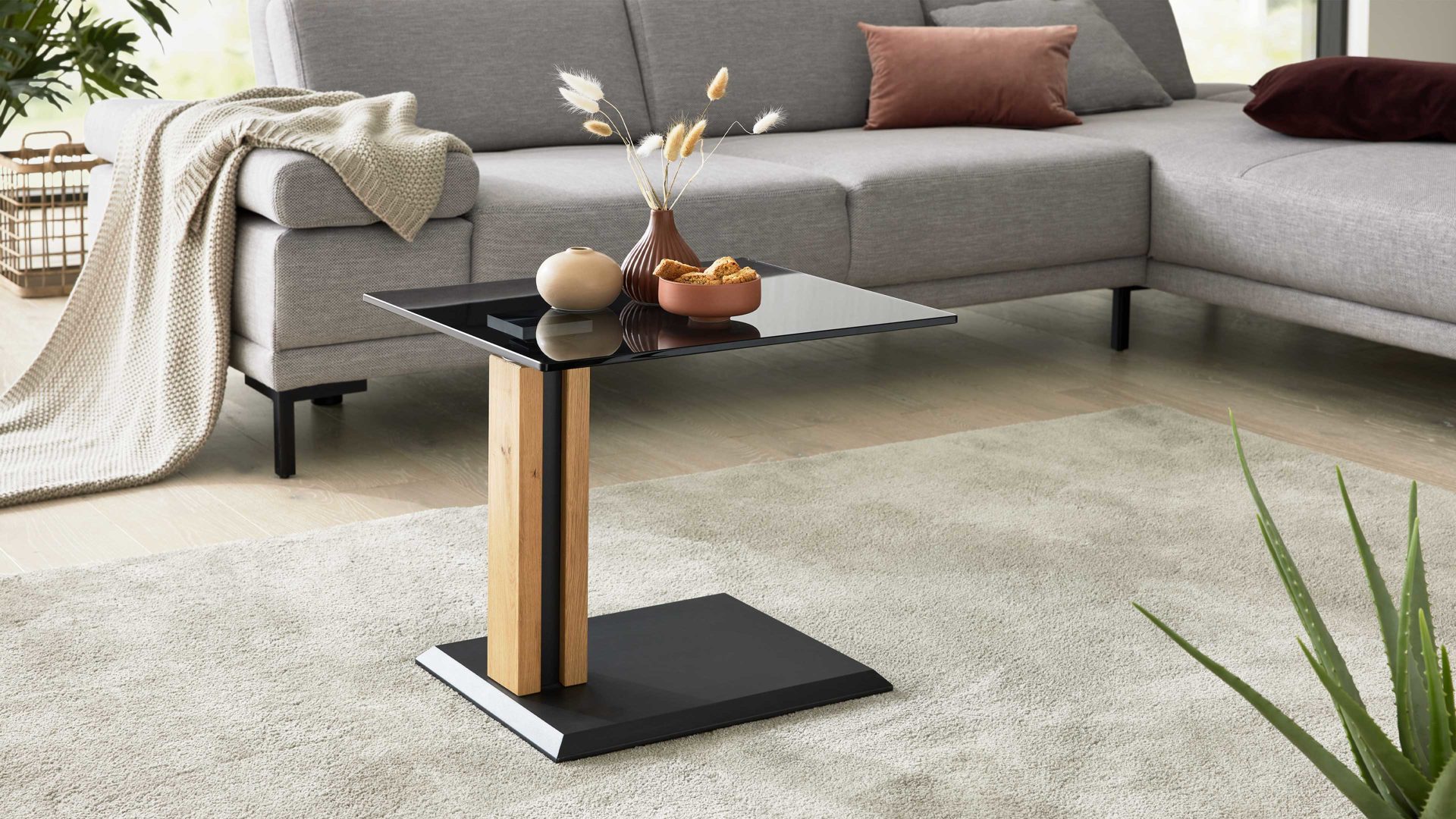 Beistelltisch Interliving aus Glas in Dunkelgrau Interliving Couchtisch Serie 6211 - Beistelltisch graues Parsolglas & Wildeiche - ca. 55 x 47 cm