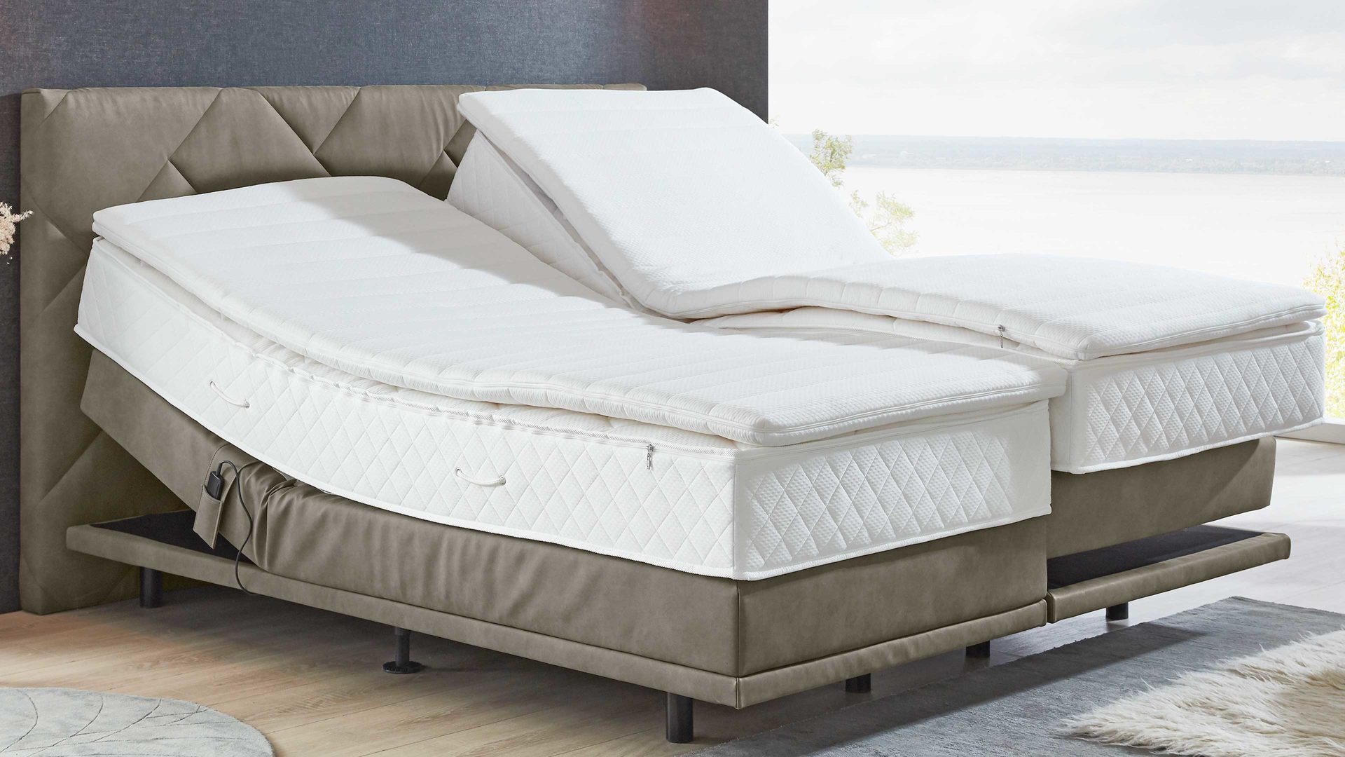 Funktion comfortmaster besser sitzen, liegen, leben aus Metall in Transparent Comfortmaster Boxspringbett Serie Atlanta - motorische Unterfederung Funktions-Mehrpreis