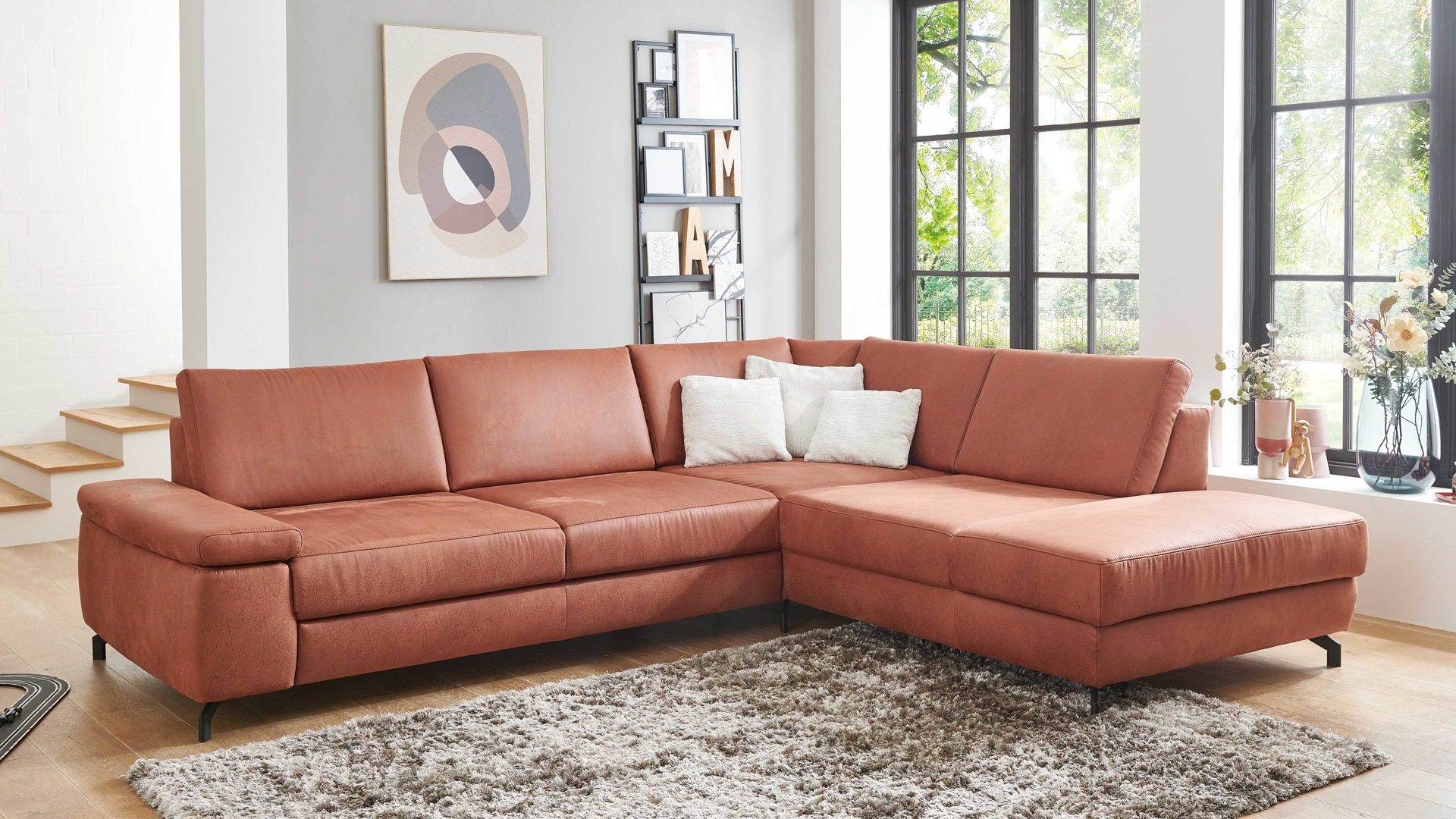 Ecksofa modulmaster aus Stoff in Orange Modulmaster MM-MP1179 - Ecksofa sienafarbene Mikrofaser Saddle - Stellfläche ca. 303 x 254 cm