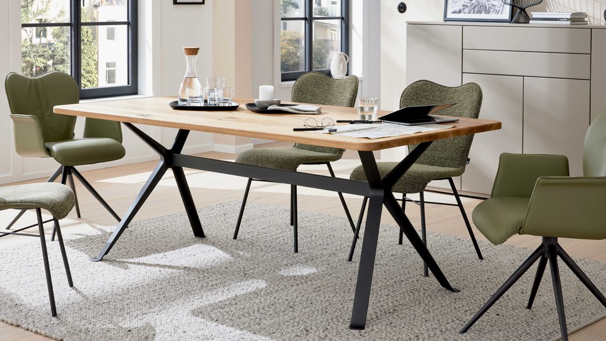Esstisch Interliving aus Holz in Holzfarben Interliving Esszimmer Serie 5115 - Esstisch mit Eichenholz astige Eiche & anthrazitfarbenes Metall - ca. 200 x 100 cm