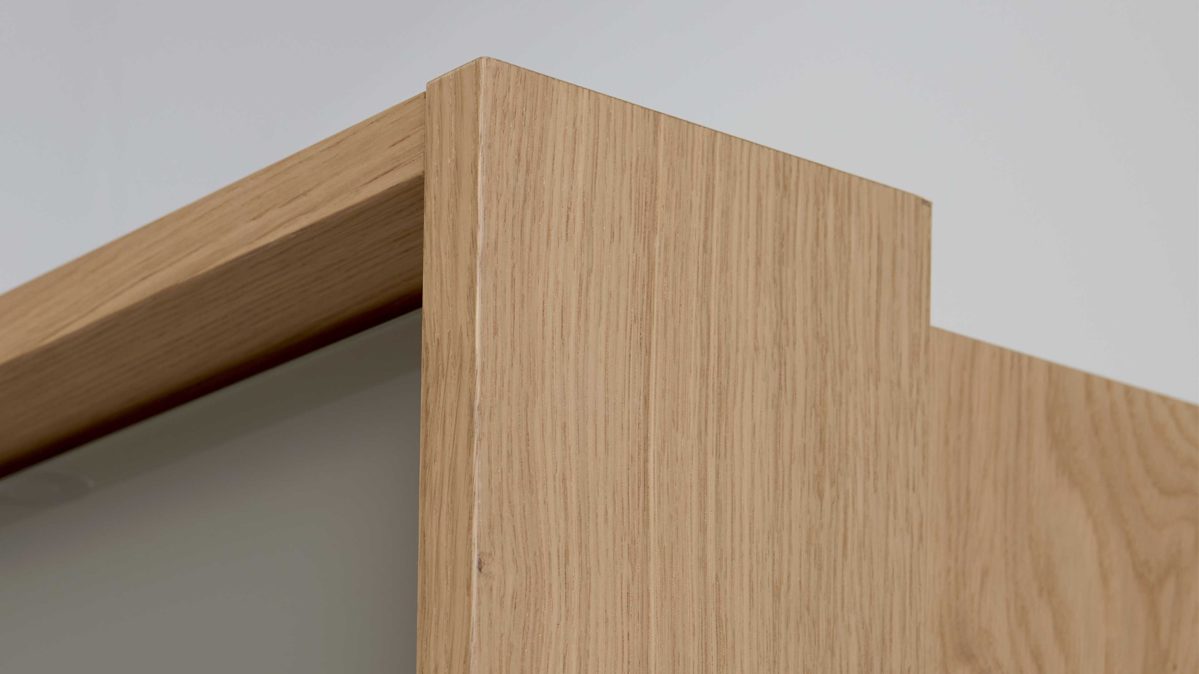 Passepartout Interliving aus Holz in Holzfarben Interliving Kleiderschrank Serie 1210 – Passepartout Balkeneiche - für ca. 300 cm Breite