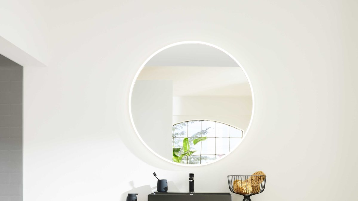 Wandspiegel Interliving aus Spiegel in Transparent Interliving Bad Serie 7340 – Wandspiegel Durchmesser ca. 100 cm