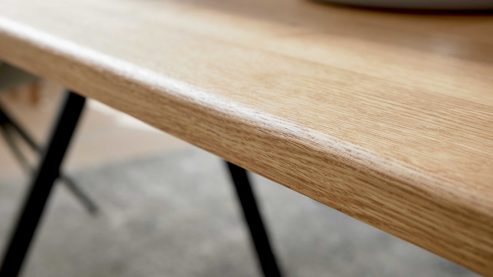 Esstisch Interliving aus Holz in Holzfarben Interliving Esszimmer Serie 5115 - Esstisch astige Eiche & anthrazitfarbenes Metall - ca. 160 x 90 cm