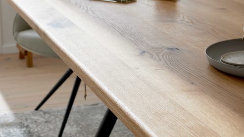 Tischgruppe Interliving aus Leder in Grün Interliving Esszimmer Serie 5115 - Essgruppe in warmen Tönen moosgrüner Webstoff Sneak 59, jadegrünes Leder LD7830, umbragraues Metall & astige Eiche