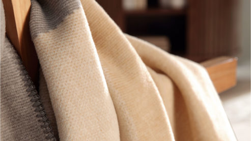 Wohndecke Biederlack® aus Mischgewebe in Natur Biederlack® Wohndecke Lava naturfarbenes Mischgewebe - ca. 150 x 200 cm