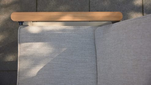 Gartenstuhl /-sessel Interliving aus Metall in Beige Interliving Gartenmöbel Serie 7014 - Gartenstuhl mit Relaxfunktion beiges TEXTILENE®, Teak & taupefarbenes Aluminium