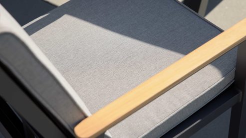 Gartenstuhl /-sessel Interliving aus Metall in Anthrazit Interliving Gartenmöbel Serie 7014 - Gartenstuhl mit Relaxfunktion anthrazitfarbenes TEXTILENE®, Aluminium & Teakholz