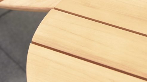 Gartentisch Interliving aus Metall in Beige Interliving Gartenmöbel Serie 7015 - Beistelltisch konischem Gestell Teakholz & taupefarbenes  Aluminium - Höhe ca. 43 cm