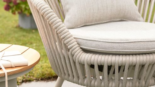 Gartenstuhl /-sessel Interliving aus Kunstfaser in Beige Interliving Gartenmöbel Serie 7015 - drehbarer Diningsessel beiger Olefinbezug & Rope, taupefarbenes Aluminium