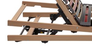 Lattenrost Interliving aus Holz in Holzfarben Interliving Lattenrost Serie 1952 mit Refluxfunktion und Funksteuerung dreifach motorisch mit Funk – Liegefläche ca. 90 x 200 cm