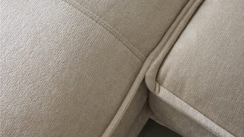 Ecksofa Roomio® aus Stoff in Creme Roomio® No. 4102 - Ecksofa naturfarbene Chenille Roma & toffeefarbene Metallfüße F1204 - Stellfläche ca. 190 x 272 cm