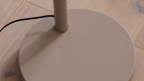 Stehleuchte Interliving aus Metall in Beige Interliving Leuchten Serie 9354 - Stehlampe sandfarbenes Metall - Höhe ca. 204 cm