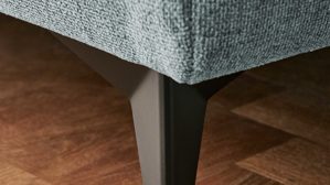 Polsterhocker modulmaster aus Stoff in Blau Modulmaster Serie MM-MP1206 - XXL-Polsterhocker stahlfarbenes Flachgewebe Cyber & schwarze Metallfüße – ca. 129 x 64 cm