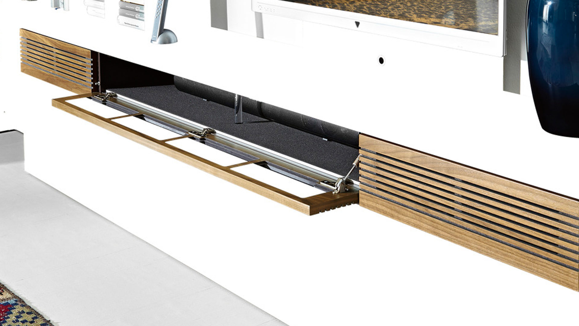 Wohnwand Rietberger möbelwerke | rmw aus Holz in Holzfarben Vision Wohnkombination mattweiße Lackoberflächen & Eiche – ca. 360 cm