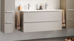 Waschtisch-Set / Waschbecken-Set Interliving aus Holz in Beige Interliving Bad Serie 3710 - Waschplatzlösung mit Doppelwaschbecken Macchiato & Weiß - Länge ca. 120 cm