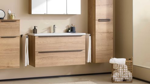 Badmöbel-Set Interliving aus Holz in Holzfarben Interliving Bad Serie 3715 - Badmöbel-Set mit Keramikbecken Eiche Sierra & Weiß