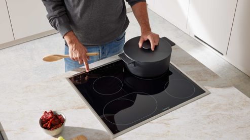 Einbauküche WERT KÜCHE® aus Holz in Hellgrau WERT KÜCHE® Matteo mit Einbaugeräten Sandgrau & Sandeiche - zweiteilig