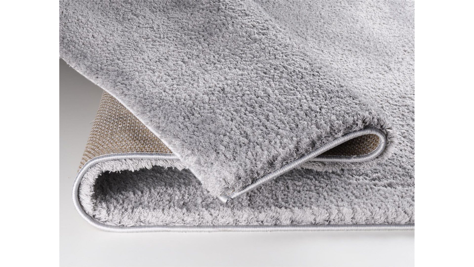 Hochflorteppich Oci aus Kunstfaser in Grau Hochflorteppich Soft Dream für Ihre Wohnaccessoires graue Kunstfaser – ca. 140 x 200 cm