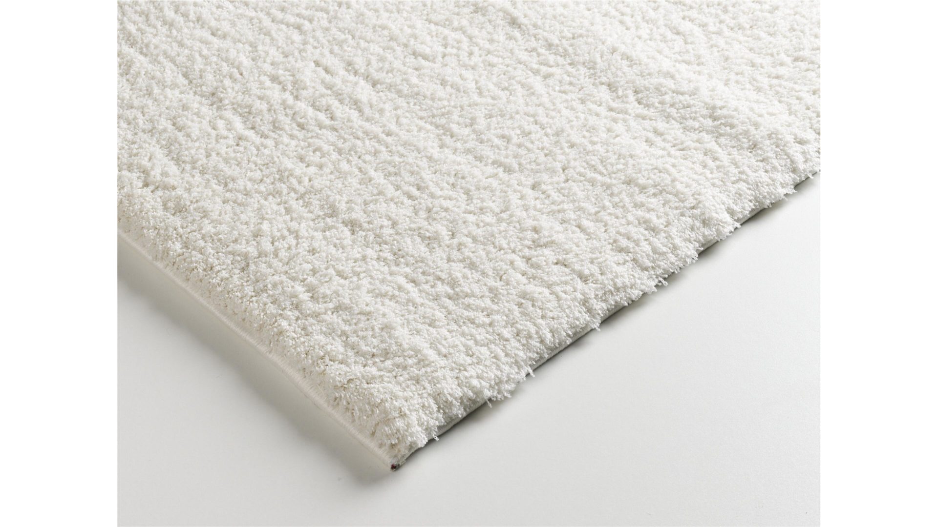 Hochflorteppich Oci aus Kunstfaser in Weiß Hochflorteppich Soft Dream für Ihre Wohnaccessoires cremefarbene Kunstfaser – ca. 140 x 200 cm