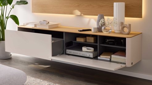 Lowboard Interliving aus Holz in Holzfarben Interliving Wohnzimmer Serie 2035 - Lowboard beiger Mattlack & Eiche - eine Klapptür, eine Schublade, Länge ca. 200 cm