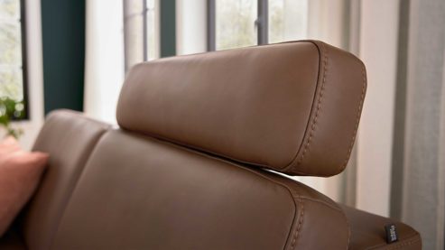 Kopfstütze Interliving aus Leder in Braun Interliving Sofa Serie 4066 – Kopfstütze walnussfarbenes Leder Cloudy noce - ca. 71 x 18 cm