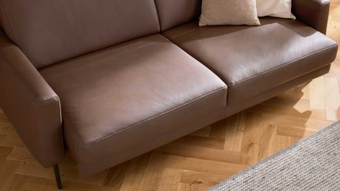 Funktion Interliving aus Metall in Transparent Interliving Sofa Serie 4066 – Vorziehfunktion motorisch