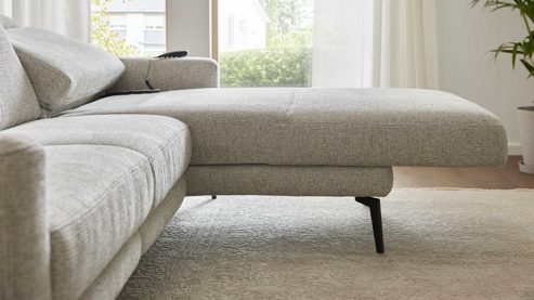 Funktion Interliving aus Metall in Transparent Interliving Sofa Serie 4066 – Liegefunktion motorisch