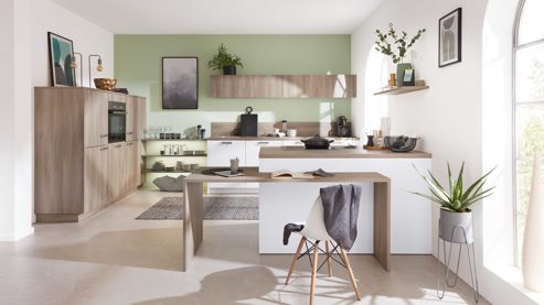 Einbauküche WERT KÜCHE® aus Holz in Holzfarben WERT KÜCHE® Mona mit Constructa Einbaugeräten Esche Nordic & Kristallweiß - dreiteilig