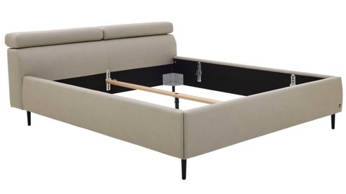 Bettgestell Interliving aus Stoff in Hellgrau Interliving Polsterbett Serie 1422 - Polsterbettgestell hellgrauer Bezug Cloud & schwarze Metallfüße 428 - Liegefläche ca. 180 x 200 cm