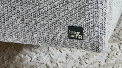 Boxspringbett Interliving aus Stoff in Hellgrau Interliving Bettsystem Serie 1414 - Boxspringbett platingrauer Bezug GFS 49 - Liegefläche ca. 180 x 200 cm