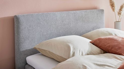 Boxspringbett Interliving aus Stoff in Hellgrau Interliving Bettsystem Serie 1414 - Boxspringbett platingrauer Bezug GFS 49 - Liegefläche ca. 180 x 200 cm