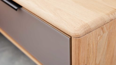 Komplettzimmer Interliving aus Holz in Grau Interliving Schlafzimmer Serie 1015 – Komplettzimmer Wildeiche & Kopfteilpolster – sechstürig, Liegefläche 180 x 200 cm