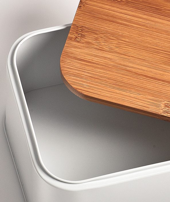 Brotkasten Zeller present aus Metall in Weiß Brotkasten weißes Metall & Bambus - ca. 31 x 18 cm