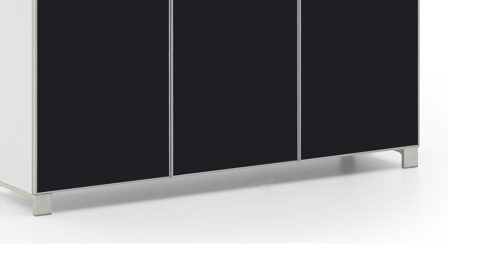 Schuhschrank Voss möebel aus Holz in Schwarz VOSS MÖBEL Schuhkommode Santina bzw. Schuhschrank weißer Lack & anthrazitfarbenes Glas – drei Türen