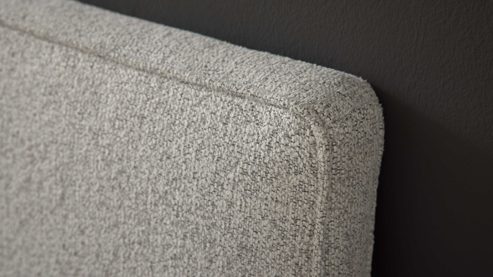 Boxspringbett Interliving aus Stoff in Grau Interliving Boxspringbett Serie 1421 hellgrauer Stoffbezug Pollux 80 - Liegefläche ca. 180 x 200 cm