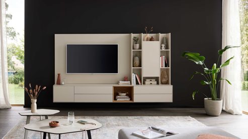 Wohnwand Interliving aus Holz in Beige Interliving Wohnzimmer Serie 2034 - Wohnwand beiger Lack & Eiche - zweiteilig, Länge ca. 270 cm