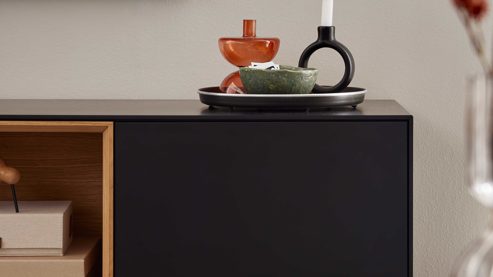 Sideboard Interliving aus Holz in Schwarz Interliving Wohnzimmer Serie 2034 - Sideboard schwarzer Lack & Eiche - zwei Schubladen, zwei Türen, Länge ca. 150 cm