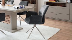 Vierfußstuhl PARTNERRING COLLECTION aus Stoff in Anthrazit PARTNERRING COLLECTION Armlehnstuhl Greyton mit Drehfunktion anthrazitfarbene Chenille & Edelstahl