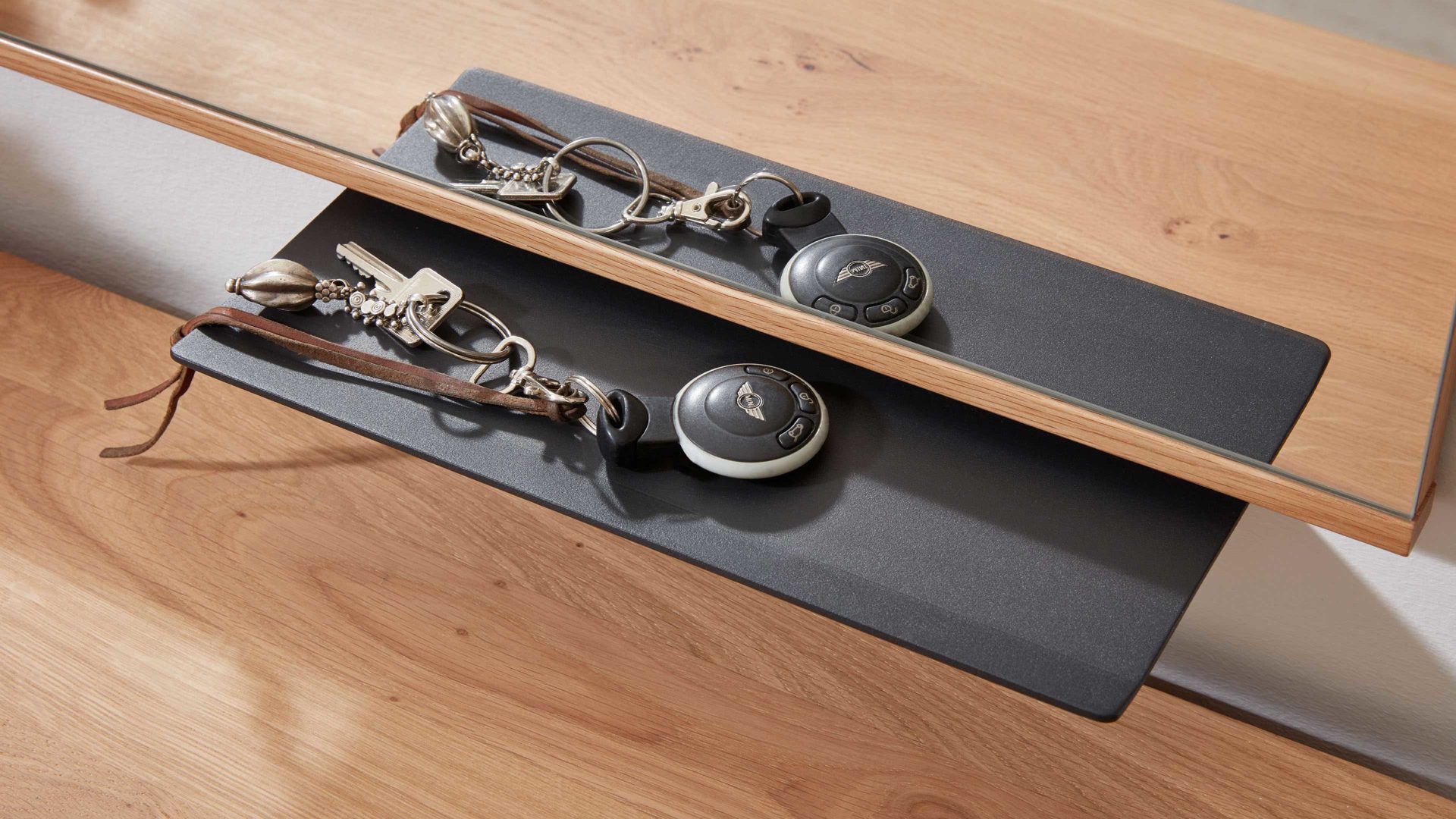 Regal Interliving aus Metall in Schwarz Interliving Garderoben Serie 6005 – Ablageboard anthrazitfarbenes Metall – Länge ca. 32 cm