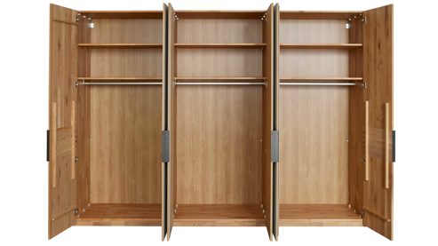 Kleiderschrank Interliving aus Holz in Holzfarben Interliving Schlafzimmer Serie 1015 – Kleiderschrank Wildeiche - sechs Türen, ca. 302 cm