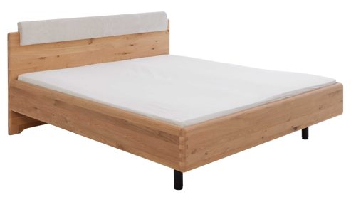 Bettgestell Interliving aus Holz in Hellgrau Interliving Schlafzimmer Serie 1015 – Bettgestell silberfarbener Bezug Etna & Wildeiche – Liegefläche ca. 180 x 200 cm